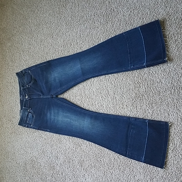 Women's New York & Company Soho Cropped Flare Jeans, Size 2, NWT, Raw Frayed Hem - Picture 3 of 11